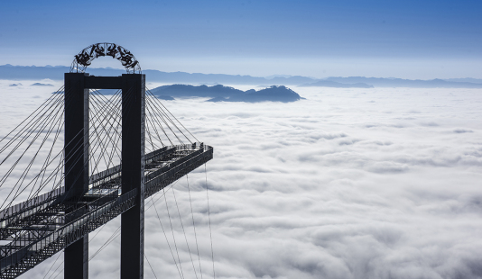 一座武陵深闺里的温泉古城，撩开面纱。。。。。。叫板巴马 ！——贵州石阡的长寿之谜