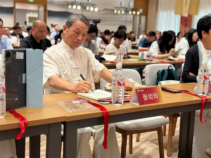 “男科专家”张幼玲提醒：切勿盲目补肾
