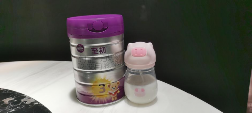 纯正a2源乳营养根基，a2至初帮助宝宝打造自护力保护伞