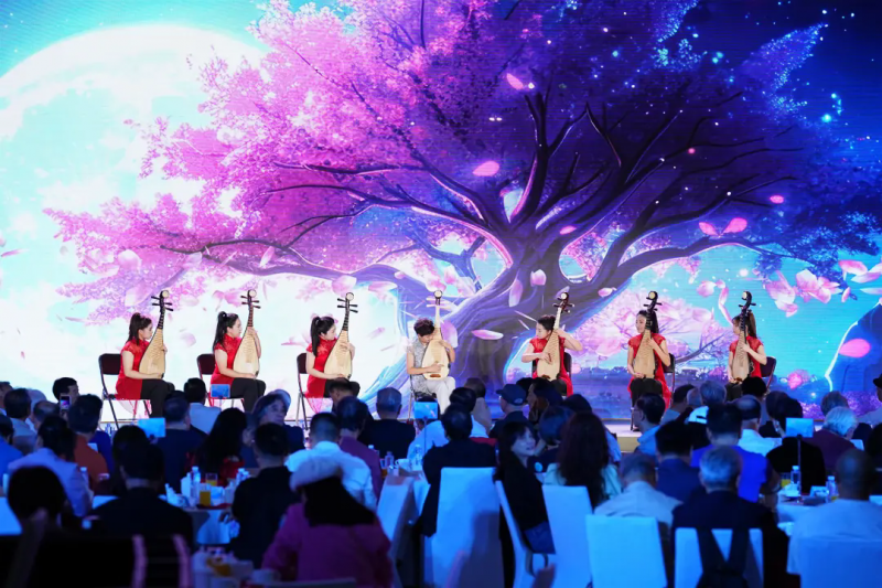 “清风雅韵 月满中秋”2025艺术家中秋雅集在京圆满举行