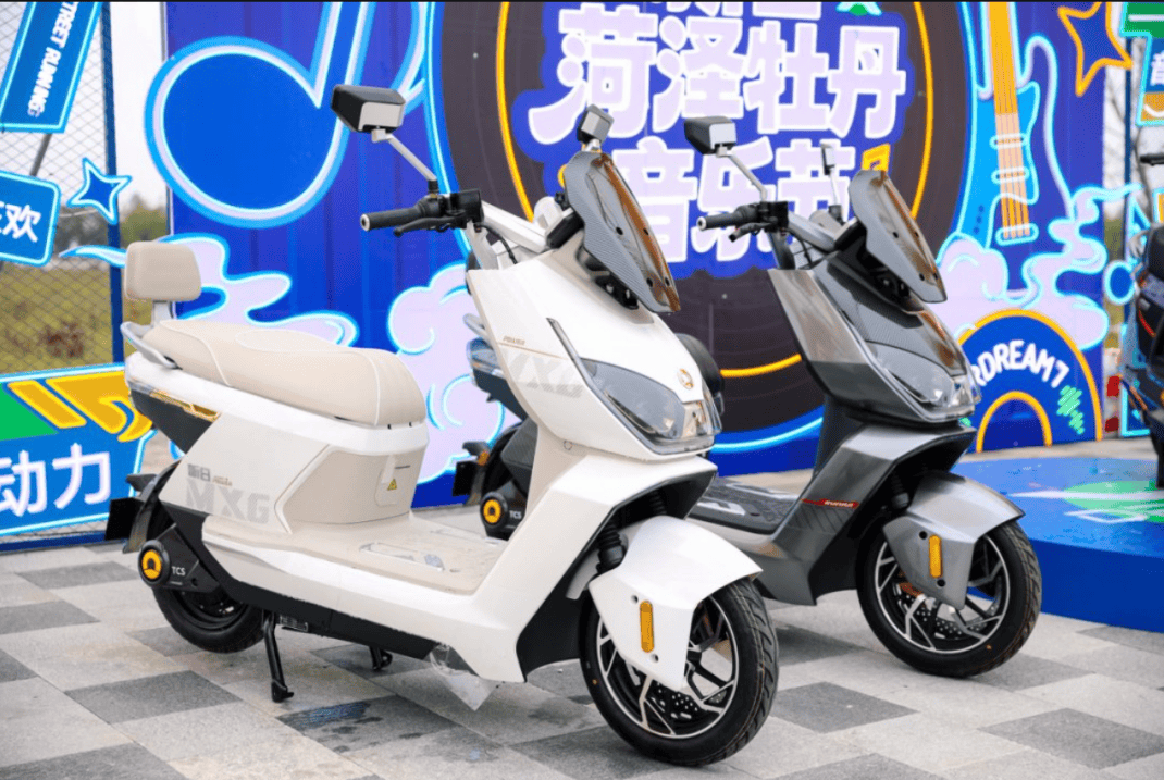 从出行搭子到live搭子，新日以骑趣破界，打造Z世代潮玩新符号